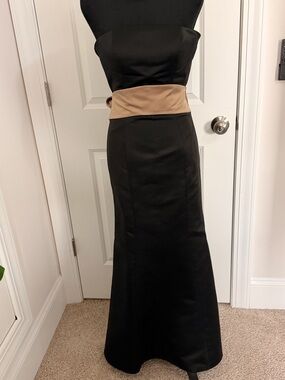 Bill Levkoff Black Strapless Formal Gown Size 2